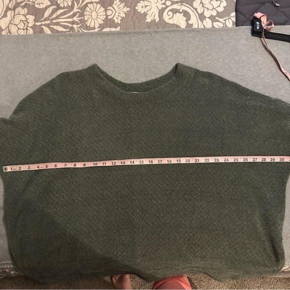 Pink Lily green oversized sweater size S - Picture 5 of 7
